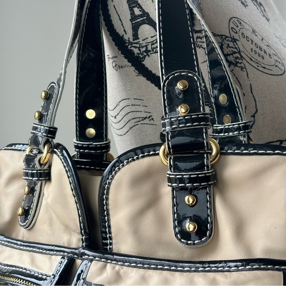 Badgley Mischka Shoulder Bag Nude with Black Patent Details and Gold Hardware - Picture 3 of 15